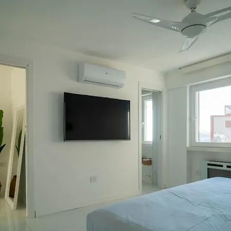 Caravaggio Luxury Apartment-2
